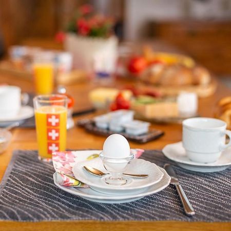 Mybednbreakfast In Bottmingen Bed and Breakfast Eksteriør billede