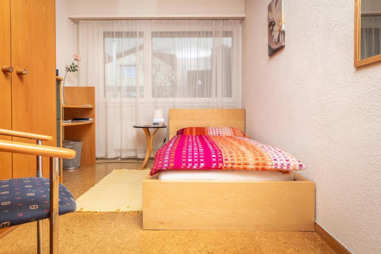 Mybednbreakfast In Bottmingen Bed and Breakfast Eksteriør billede